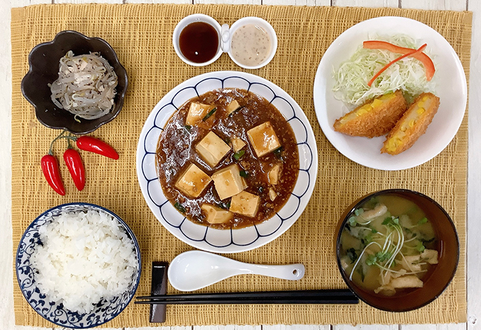 ①やみつき！マーボー豆腐