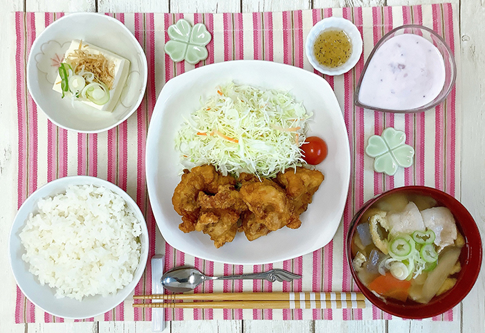 ④若鶏のジューシー唐揚げ